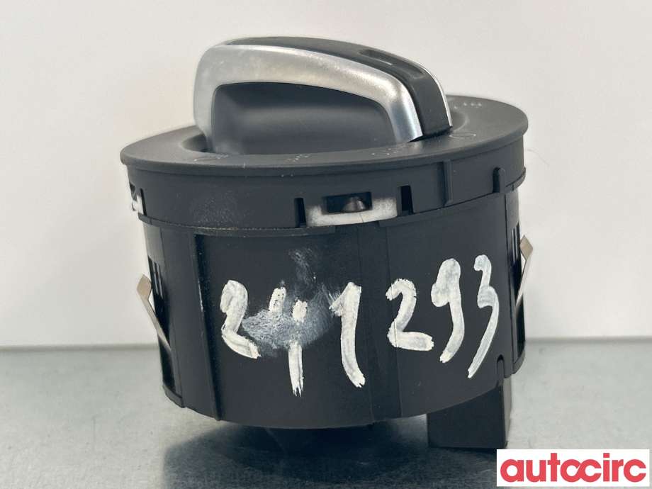 Bryter lys til Audi A6 2005-2008 (Type III, Fase 1) (C6) (C6) (AUDI|4F1941531E)