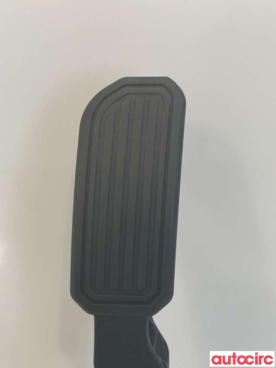 Pedal gass til Toyota Avensis 2009-2015 (Type III, Fase 1)  (TOYOTA|7811002022||78110-02022)