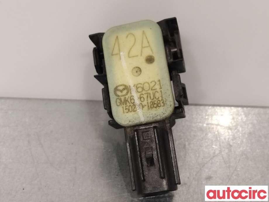 Parkeringssensor bak til Mazda CX-5 2012-2017 (Type I) (MAZDA|GMK6-67-UC1|GMK6-67UC1)