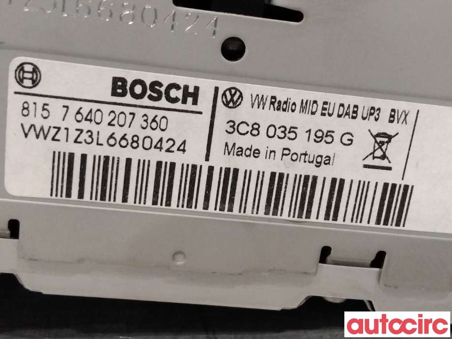 Bilstereo til VW Passat 2011-2015 (B7) (B7) (VOLKSWAGEN|3C8057195AX|7640207360|3C8057195BX)