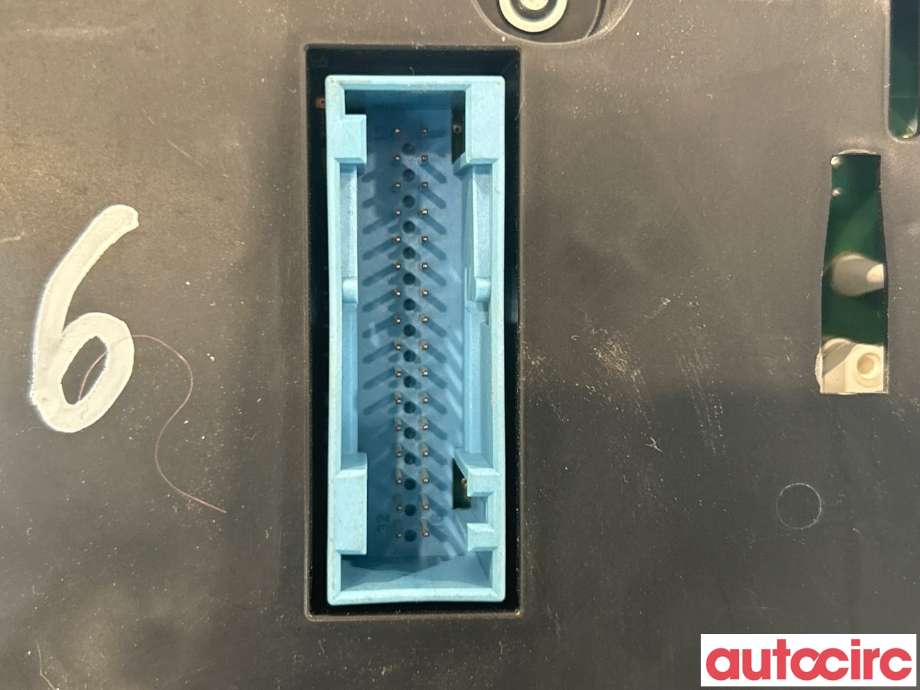 Instrumentpanel til VW Passat 2011-2015 (B7) (B7) (VOLKSWAGEN|3AA920870AX||3AA920870A)