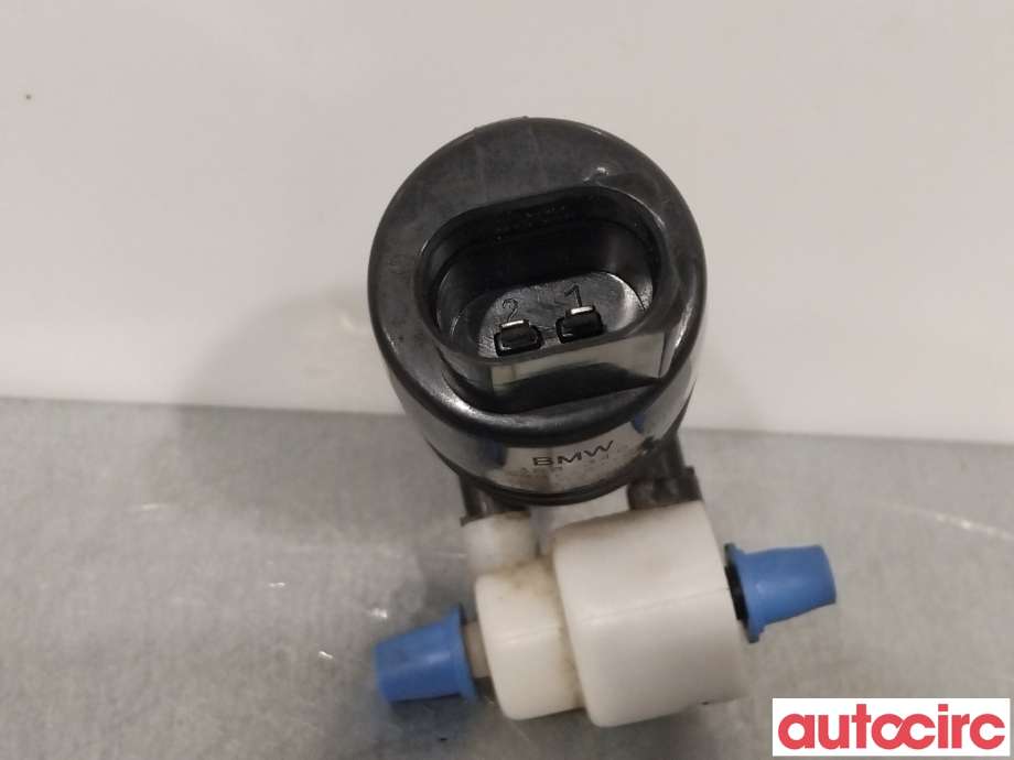 Spylerpumpe foran til BMW X1 2015-2022 (F48) (F48) (BMW|67127388349)