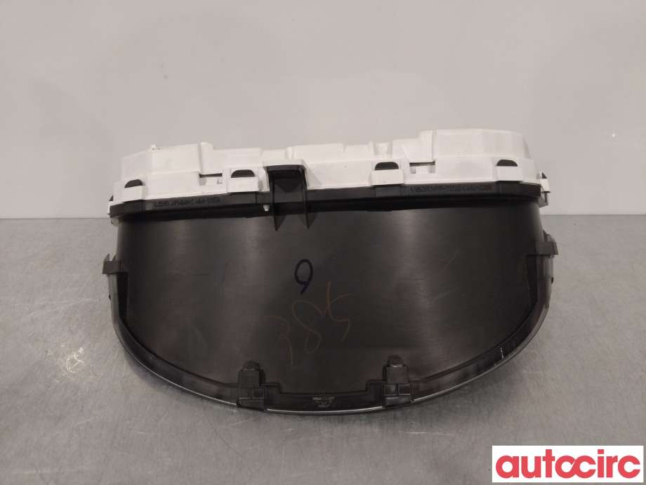 Instrumentpanel til Mitsubishi Outlander 2012-2015 (Type III, Fase 1)  (MITSUBISHI|8100C385|MM0059-151)