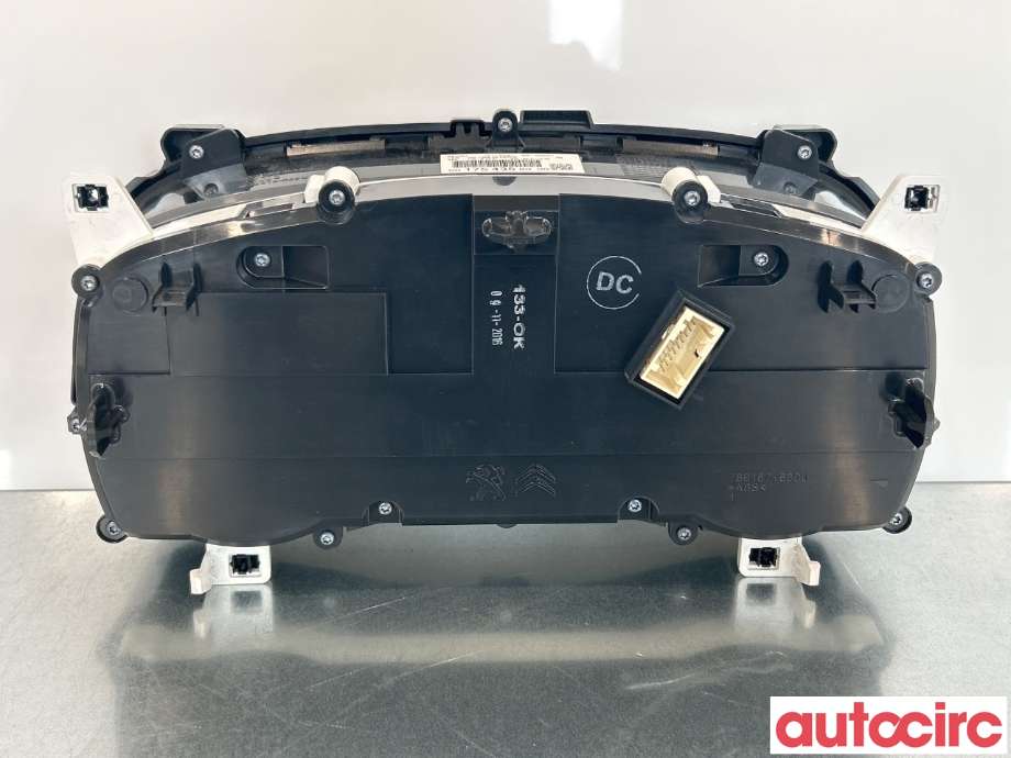 Instrumentpanel til Toyota Proace 2016-->> (Type II) (TOYOTA|SU001A5021||9817543580)