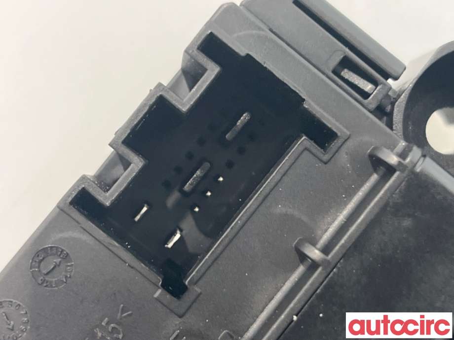 Ruteheis høyre bak til VW Polo 2014-2017 (Type V, Fase 2)  (VOLKSWAGEN|6R0959812N|0130822533|6R0959812AA)