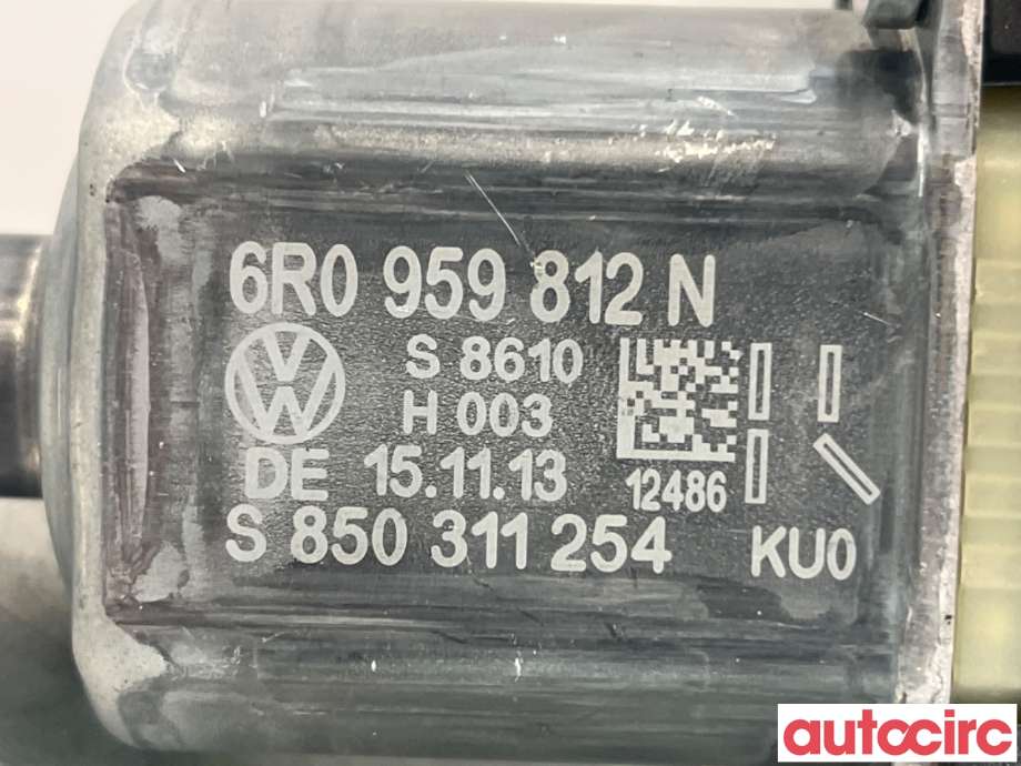 Ruteheis høyre bak til VW Polo 2014-2017 (Type V, Fase 2)  (VOLKSWAGEN|6R0959812N|0130822533|6R0959812AA)