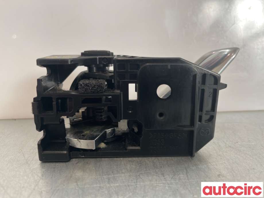 Dørhåndtak inv høyre foran til Mazda CX-5 2012-2017 (Type I)  (MAZDA CX-5|KD53-58-330E|)