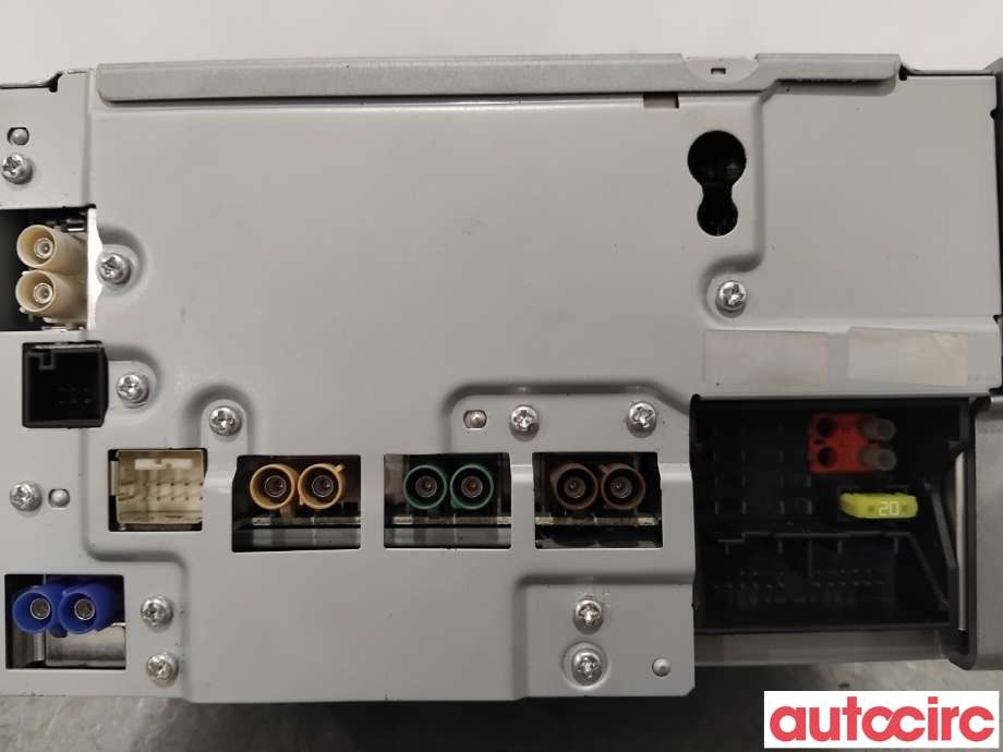 Bilstereo navigasjon til Mercedes E-Klasse 2009-2013 (Fase 1) (W212) (W212) (MERCEDES|A2129005327|NR-212-1E|A2129004829)