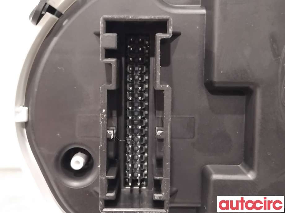 Instrumentpanel til Ford Fiesta 2013-2017 (Type VI, Fase 2)  (FORD|2086524||C1BT-10849-EAU)