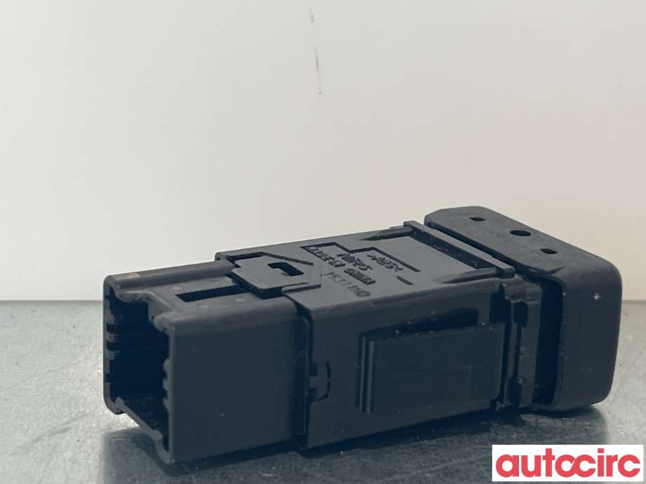 Bryter setevarme til Suzuki Vitara 2015-->> (Type IV)  (SUZUKI|37850-61M00)