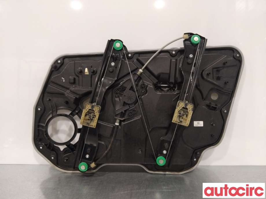 Ruteheis til Volvo V60/V60 CC 2013-2018 (Type I, Fase 2)  (VOLVO|31440785|30784310)