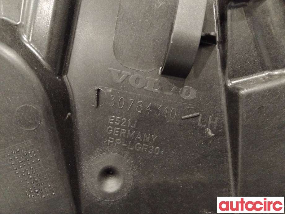 Ruteheis til Volvo V60/V60 CC 2013-2018 (Type I, Fase 2)  (VOLVO|31440785|30784310)