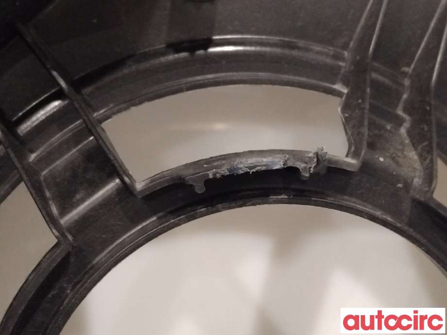 Ruteheis til Volvo V60/V60 CC 2013-2018 (Type I, Fase 2)  (VOLVO|31440786|30784311)