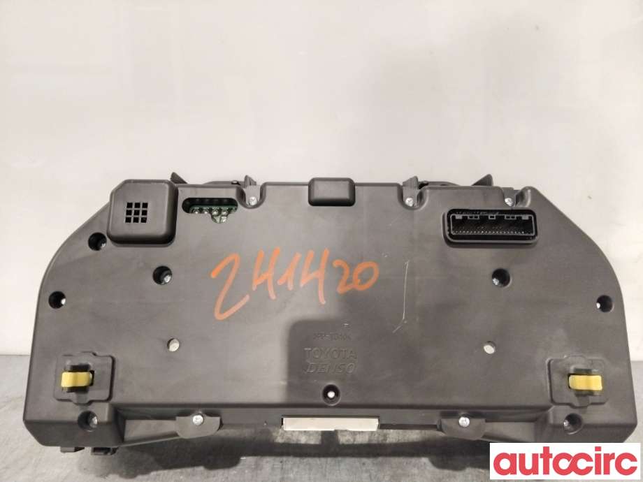 Instrumentpanel til Toyota Avensis 2009-2015 (Type III, Fase 1)  (TOYOTA|8380005L71|MB257470-0954|83800-05L71)