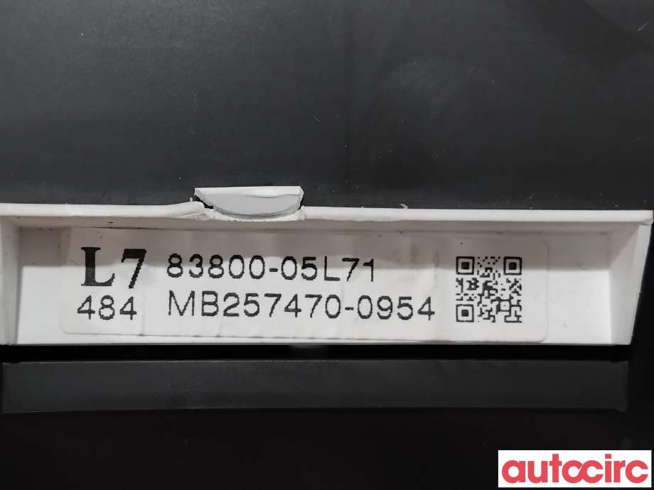 Instrumentpanel til Toyota Avensis 2009-2015 (Type III, Fase 1)  (TOYOTA|8380005L71|MB257470-0954|83800-05L71)