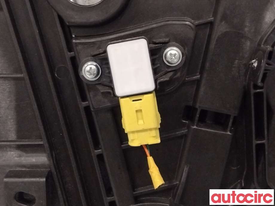 Ruteheis til Kia Niro 2016-2021  (KIA|82471G5010|)