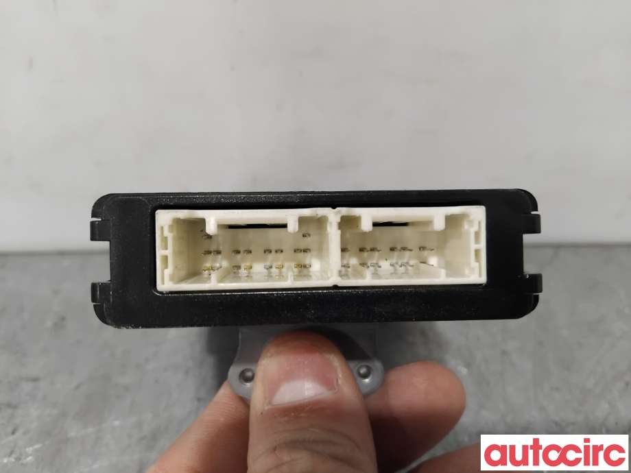 Styreenhet diverse til Toyota Avensis 2009-2015 (Type III, Fase 1)  (TOYOTA|8969005110|MB102850-0880|89690-05110)
