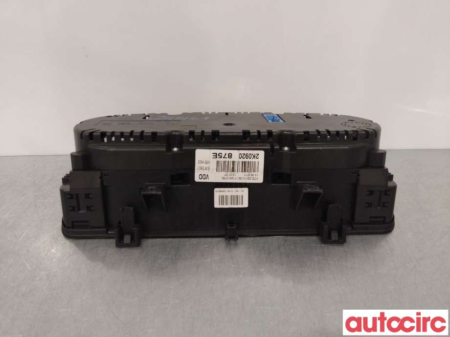 Instrumentpanel til VW Caddy 2010-2015 (Type III, Fase 2)  (VOLKSWAGEN|2K0920875Ø)
