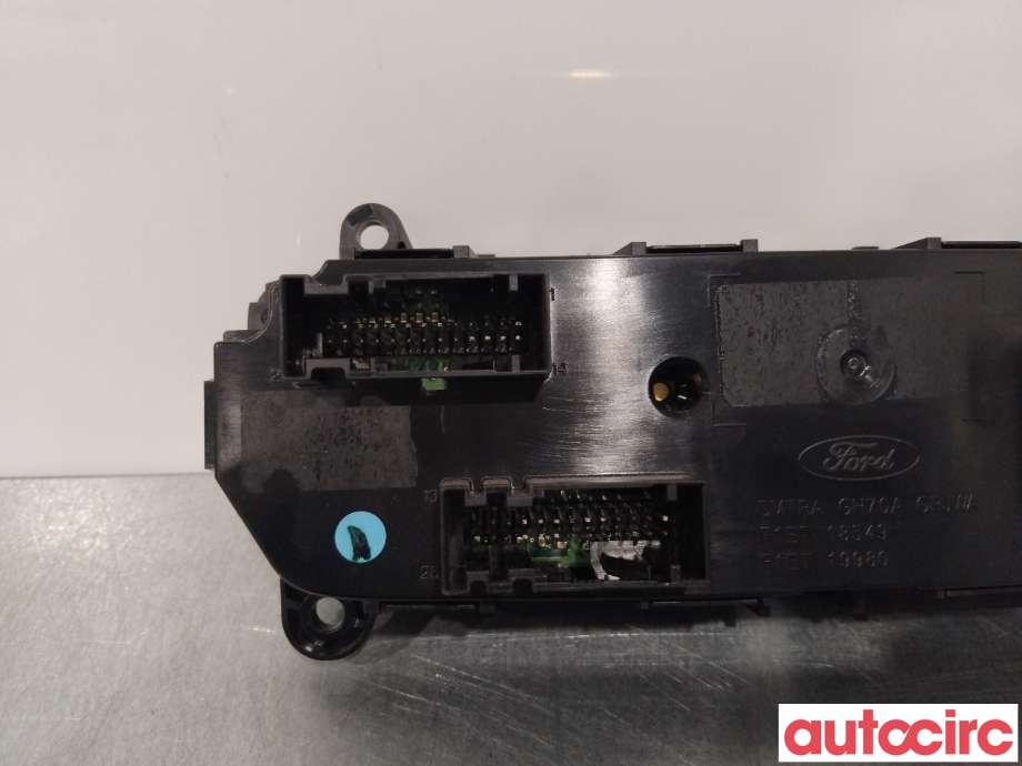 Varmeapparat betjening til Ford Focus 2014-2018 (Type III, Fase 2) (FORD|2149922|F1ET-19980-HM)