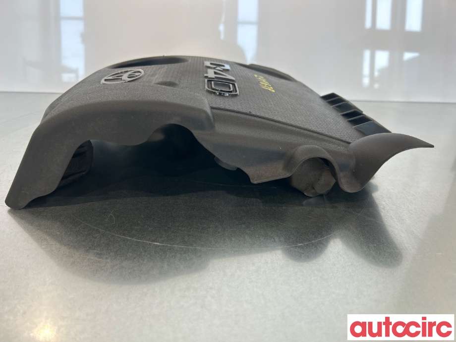 Motordeksel over motor til Toyota Urban Cruiser 2009-2014  (TOYOTA|1261133041)