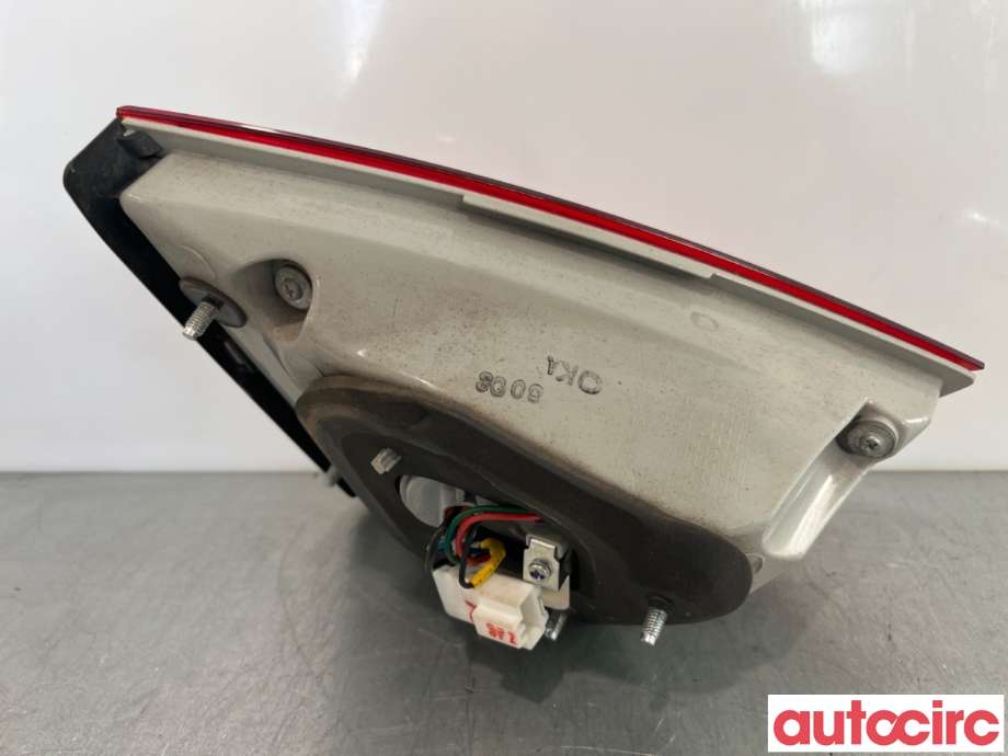 Baklykt høyre indre til Hyundai Ix35 2010-2015  (HYUNDAI|924042Y500|)
