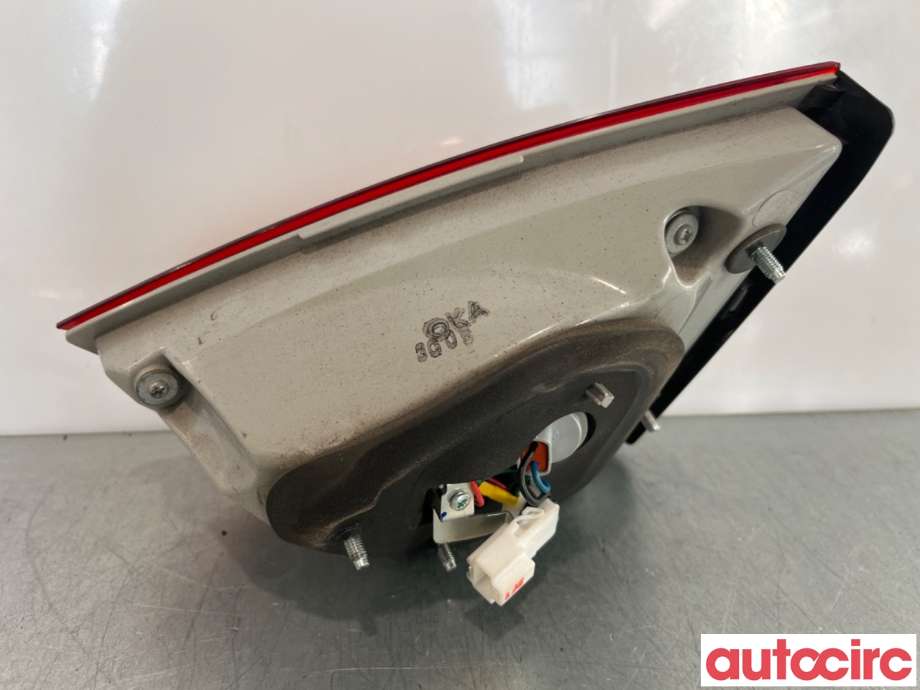 Baklykt venstre indre til Hyundai Ix35 2010-2015  (HYUNDAI|924032Y500|)