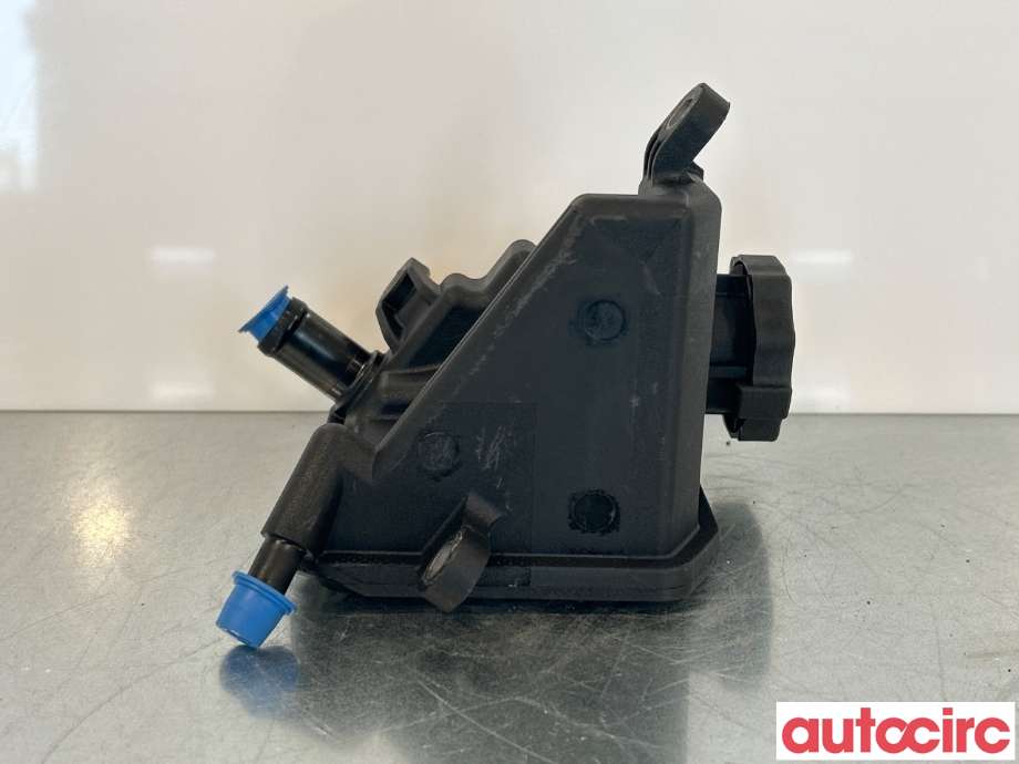 Servo oljebeholder til Mercedes ML 2005-2011 (W164) (W164) (MERCEDES|A0004602283|)