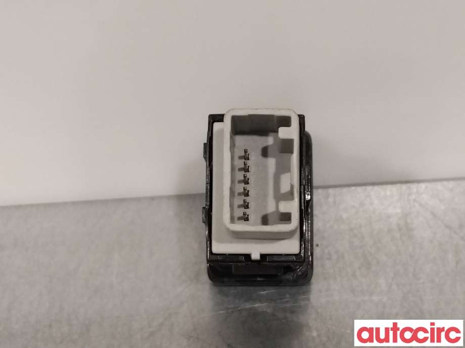 Bryter rutevarme til Mitsubishi Outlander 2015-->> (Type III, Fase 2)  (MITSUBISHI|8612A037|)