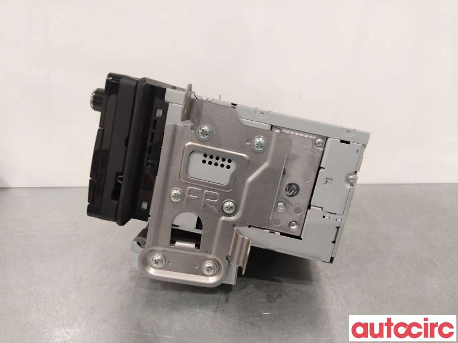 Bilstereo navigasjon til Mitsubishi Outlander 2015-->> (Type III, Fase 2)  (MITSUBISHI|8750A569|NR-242WM-16KZN0)