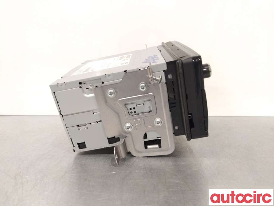 Bilstereo navigasjon til Mitsubishi Outlander 2015-->> (Type III, Fase 2)  (MITSUBISHI|8750A569|NR-242WM-16KZN0)