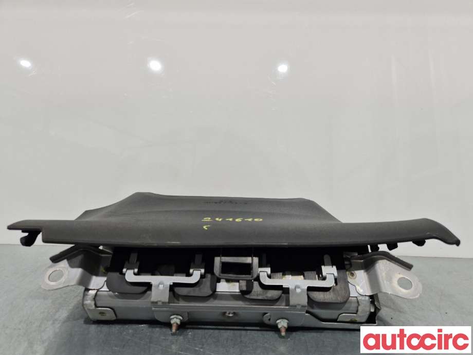 Airbag kne til Toyota Auris 2010-2012 (Type I, Fase 2)  (TOYOTA|7390002010B0)