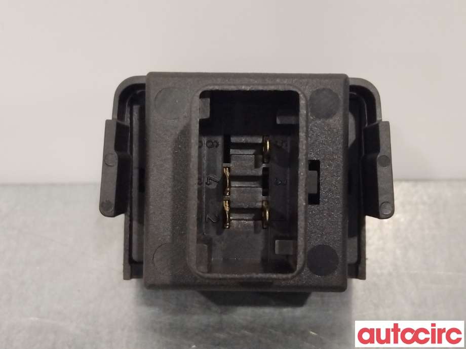 Bryter diverse til VW Transporter / Caravelle 2015-2019 (T6) (T6) (VOLKSWAGEN|7H094133|)