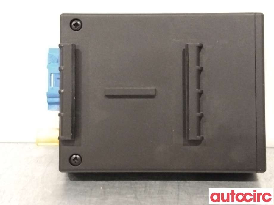 Styreenhet diverse til VW Transporter / Caravelle 2015-2019 (T6) (T6) (VOLKSWAGEN|3Q0963513|)