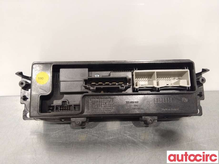 Varmeapparat betjening til VW Transporter / Caravelle 2015-2019 (T6) (T6) (VOLKSWAGEN|7E0907047AF)