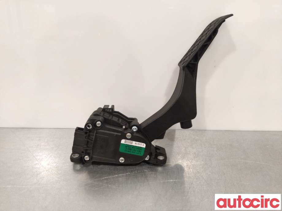 Pedal gass til VW Transporter / Caravelle 2015-2019 (T6) (T6) (VOLKSWAGEN|7E1721503C)