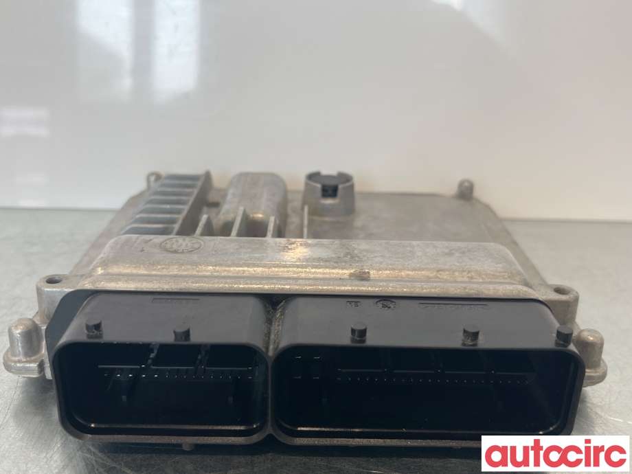 Styreenhet motor til Škoda Octavia 2013-2016 (Type III, Fase 1)  (SKODA|04L906021AP|28445556|04L907445B)