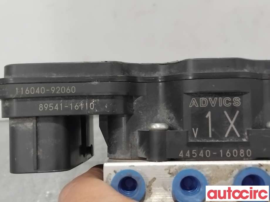 ABS sentral til Toyota Corolla 2019-->>  (TOYOTA|4405016150|116040-92060|44540-16080)