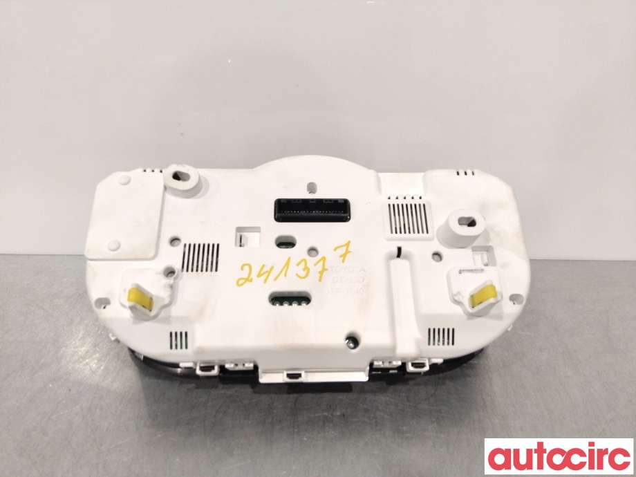 Instrumentpanel til Toyota RAV4 2006-2009 (Type III, Fase 1)  (TOYOTA|8380042D03)