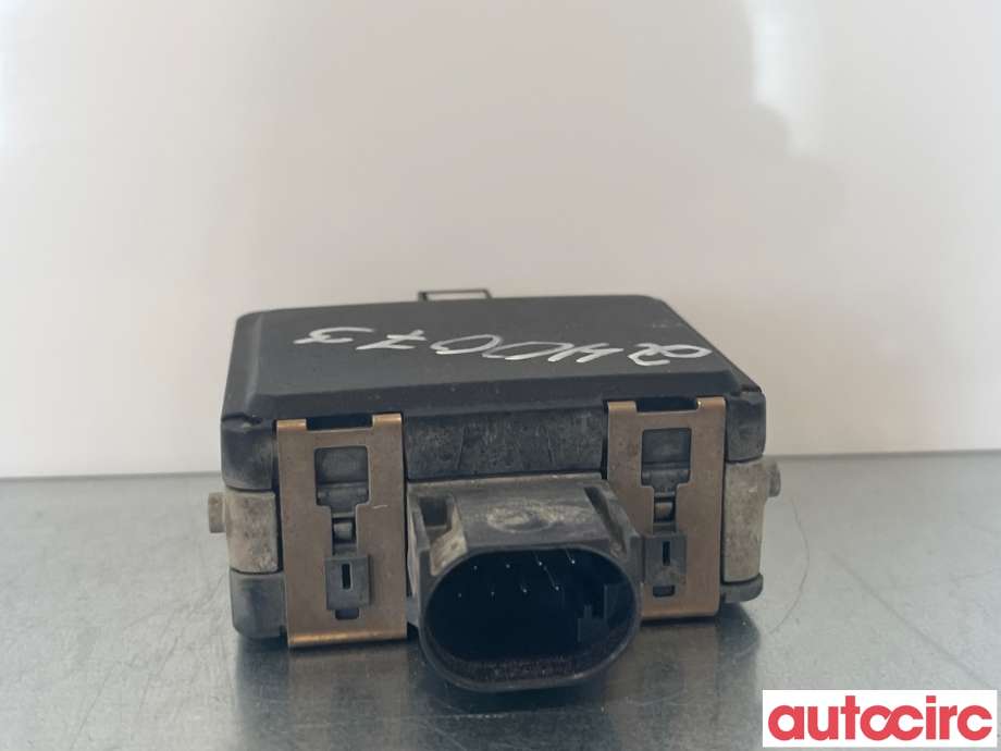 Sensor radar til Škoda Octavia 2013-2016 (Type III, Fase 1)  (SKODA|5Q0907561F)