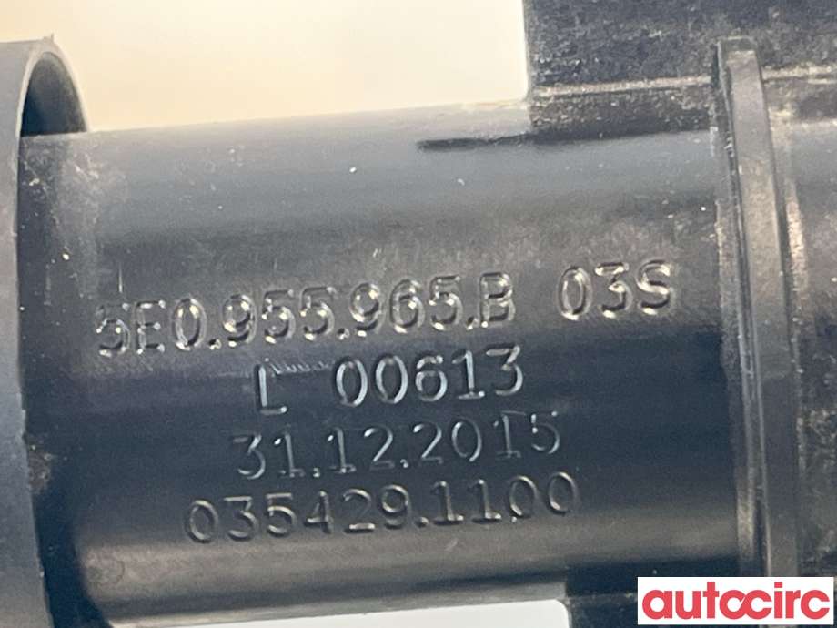 Lyktespylerdyse til Škoda Octavia 2013-2016 (Type III, Fase 1)  (SKODA|5E0955965||5E0955965B)