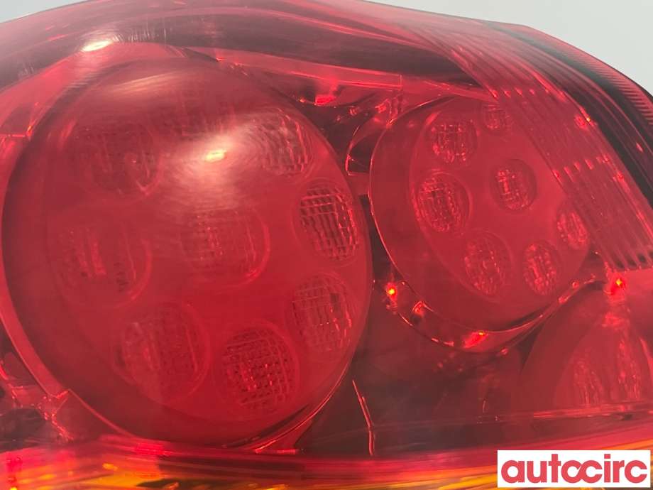 Baklykt venstre til Mitsubishi ASX 2010-2019  (MITSUBISHI|8330A689)