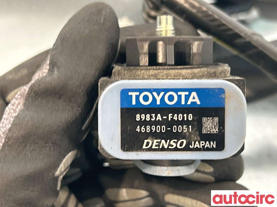 Ledningsnett til Toyota C-HR 2016-->>  (TOYOTA|82152F4030|82151F4030)