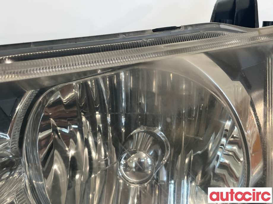 Frontlykt venstre xenon til Mitsubishi Outlander 2007-2010 (Type II, Fase 1)  (MITSUBISHI|8301A161)