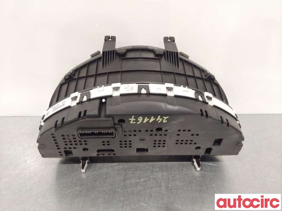 Instrumentpanel til Hyundai i40 2012-2017  (HYUNDAI|940013Z400|11001-785210H|94001-3Z400)