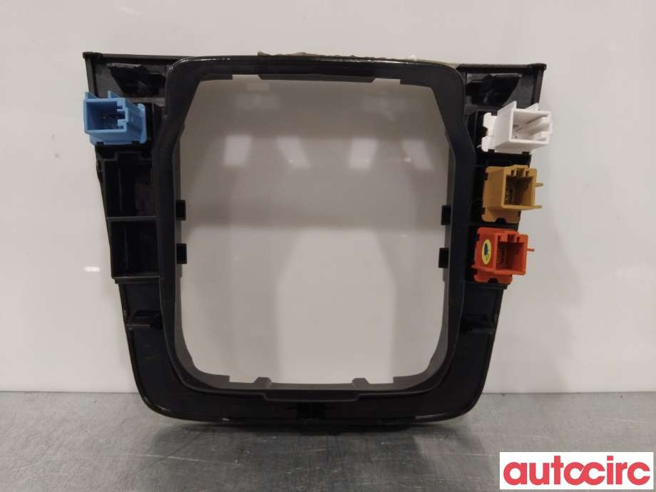 Diverse deler til VW Passat 2005-2010 (B6) (B6) (VOLKSWAGEN|3C0864263G|)