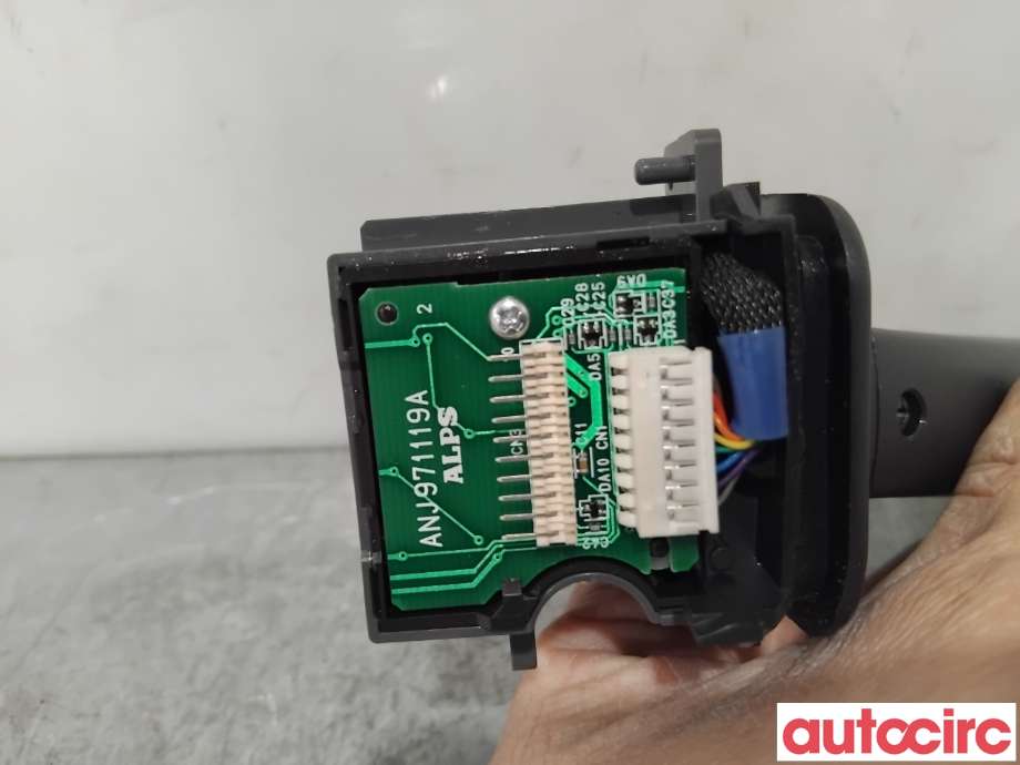 Bryter visker til Volvo XC70 2005-2007 (Type I, Fase 2)  (VOLVO|31268570||30669742)