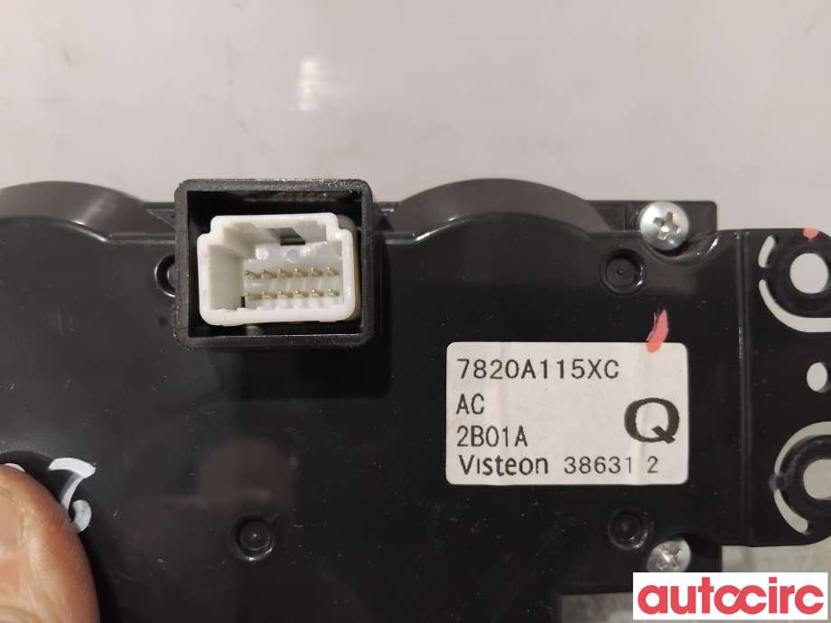 Varmeapparat betjening til Mitsubishi ASX 2010-2019  (MITSUBISHI|7820A115XC|)