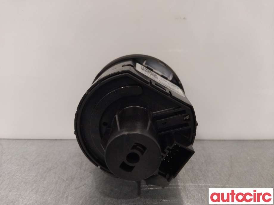 Bryter lys til VW Polo 2014-2017 (Type V, Fase 2)  (VOLKSWAGEN|5G0941431AJ)