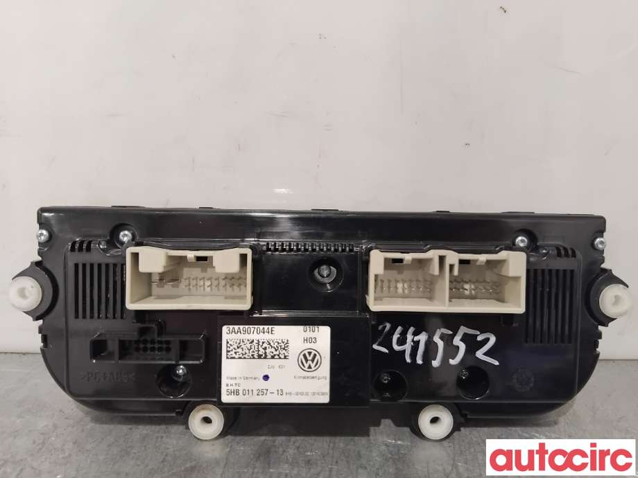 Varmeapparat betjening til VW Passat 2011-2015 (B7) (B7) (VOLKSWAGEN|3AA907044BD|5HB011257-13|3AA907044CM)