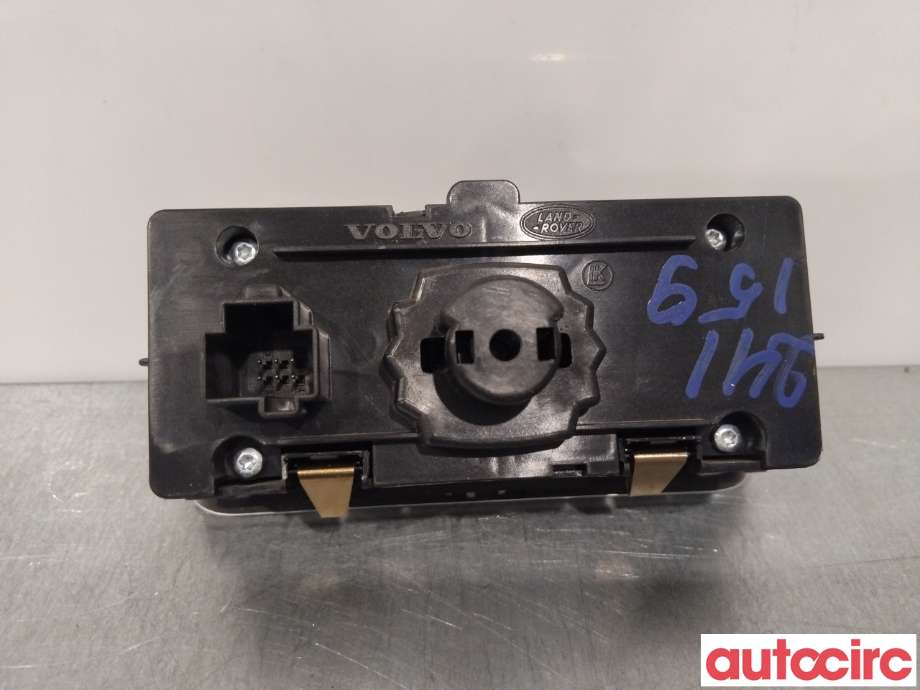 Bryter lys til Volvo XC70 2014-2016 (Type II, Fase 2)  (VOLVO|31443839|)